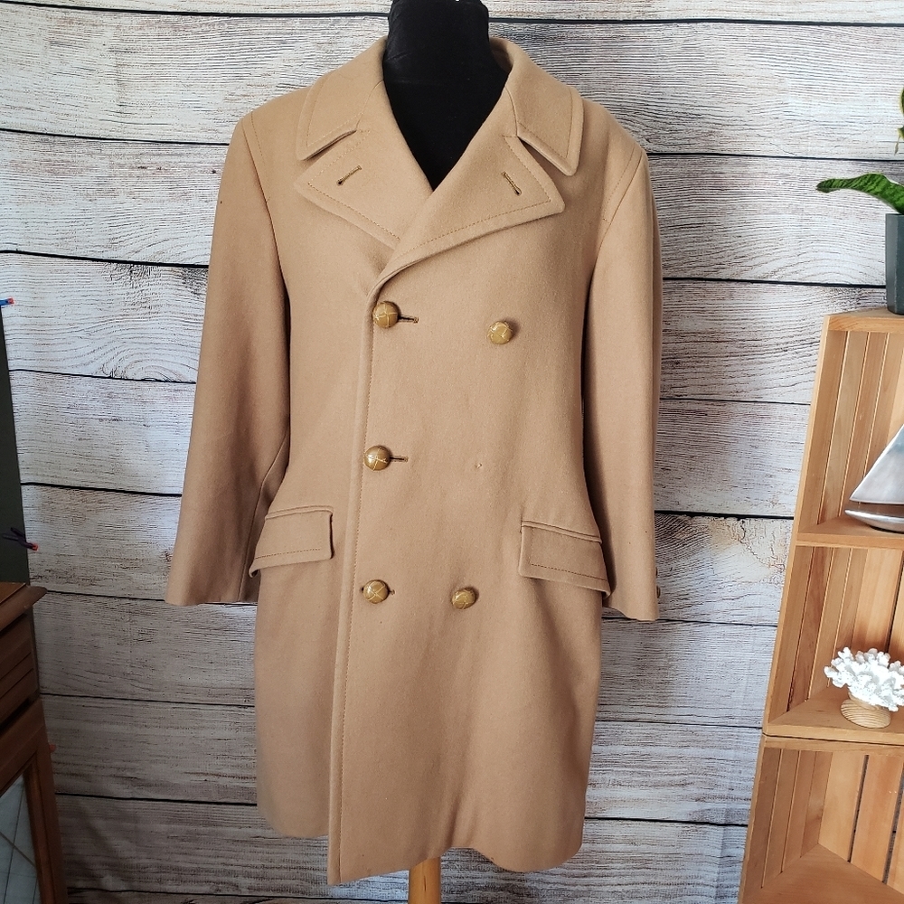 Stunning 100% wool jacket size 40 but fits like size 8-10